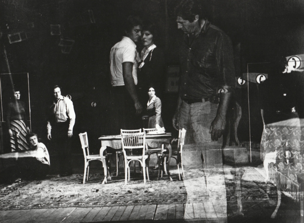 Pillantás a hídról